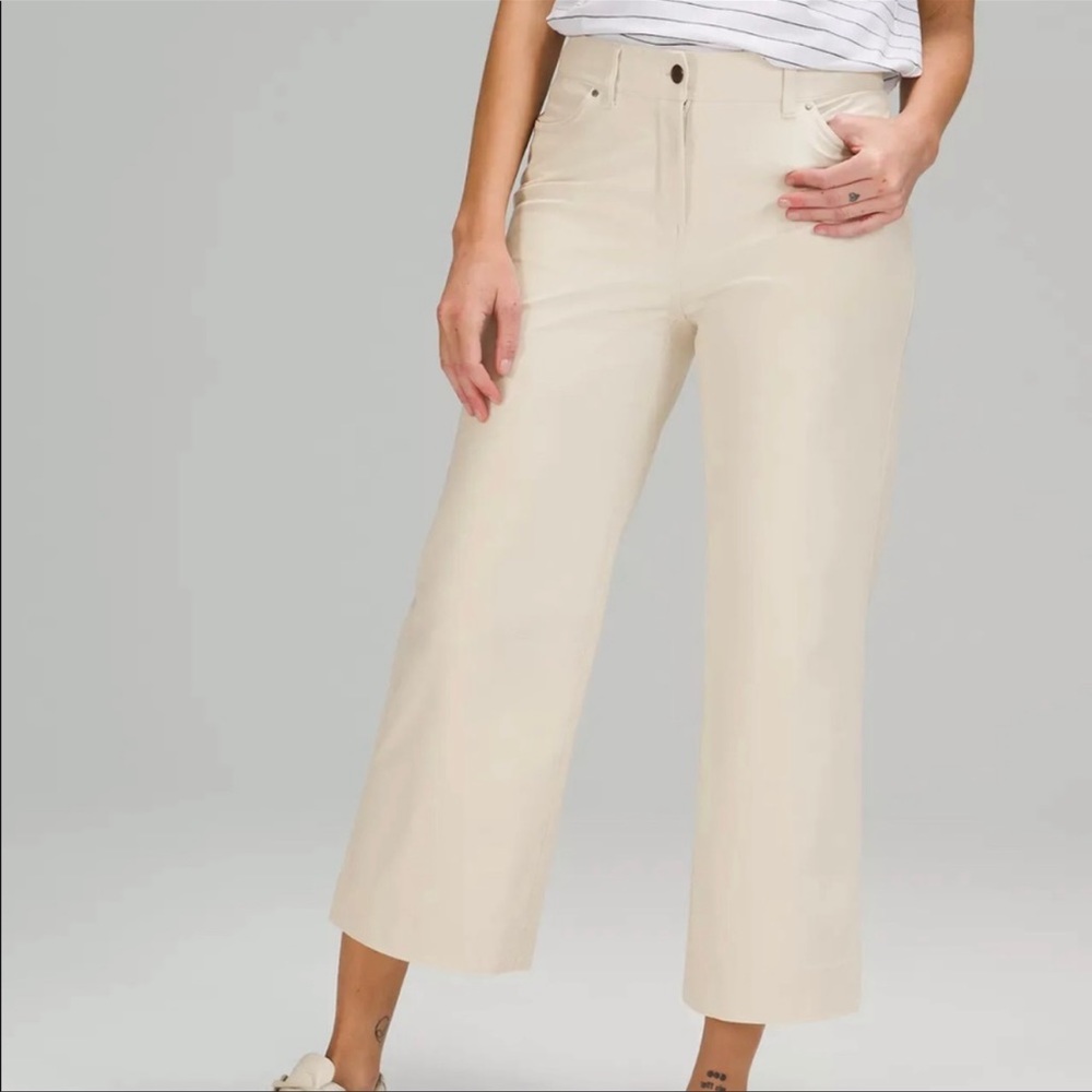 Lululemon Size 30 City Sleek 5 Pocket Wide Leg Pants